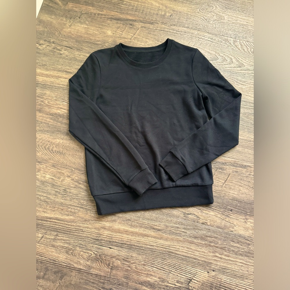 Zyia Crewneck Sweatshirt